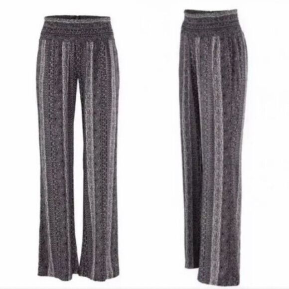 CABI Villa Palazzo Navy Blue Wide Leg Smocked Waist Pants S 5704 Boho - Picture 3 of 10